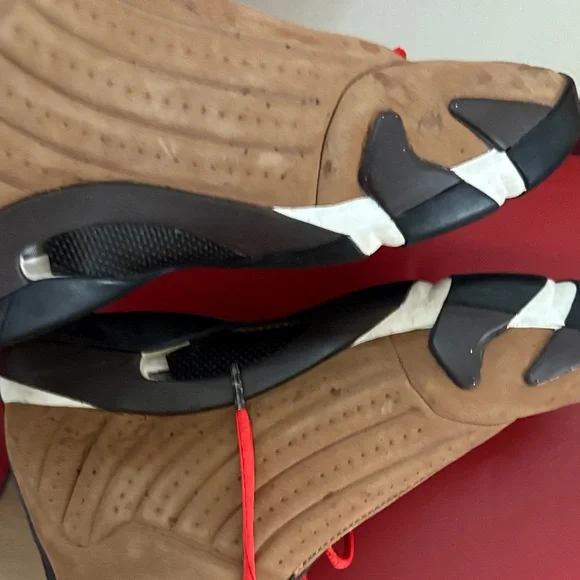 Jordan  14 Men's Brown and Red Sneakers size 8 - Picture 15 of 15